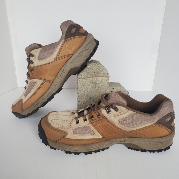 New Balance 748 Country Walking Shoe Women's size 12 - Picture 2 of 11